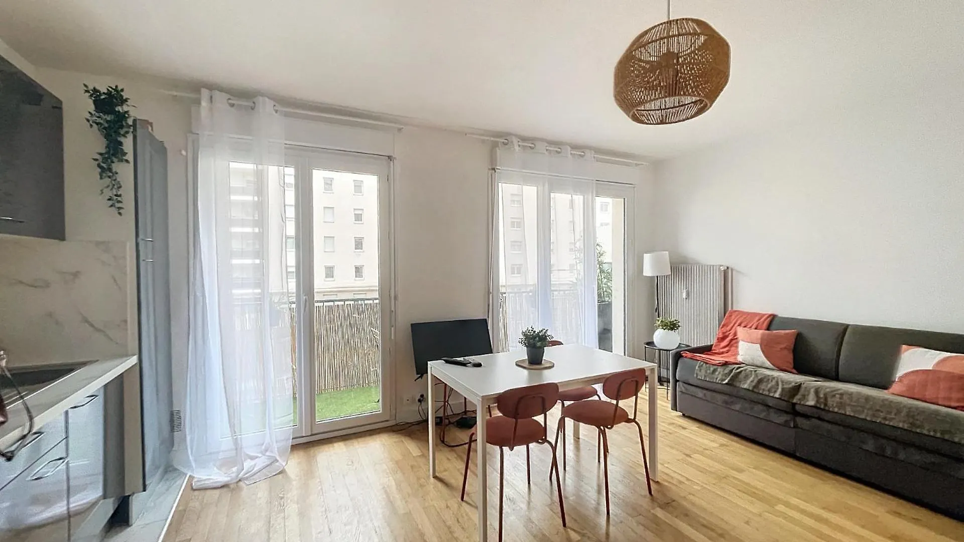 Le Ptit Lyonnais, Prox Tram T3, Terrasse, Moderne Apartman Villeurbanne